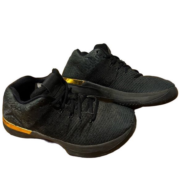 Nike Jordan XXXI Low Basketball Activewear Black Gold 7Y Runnimg Shoes Footwear - Picture 1 of 12